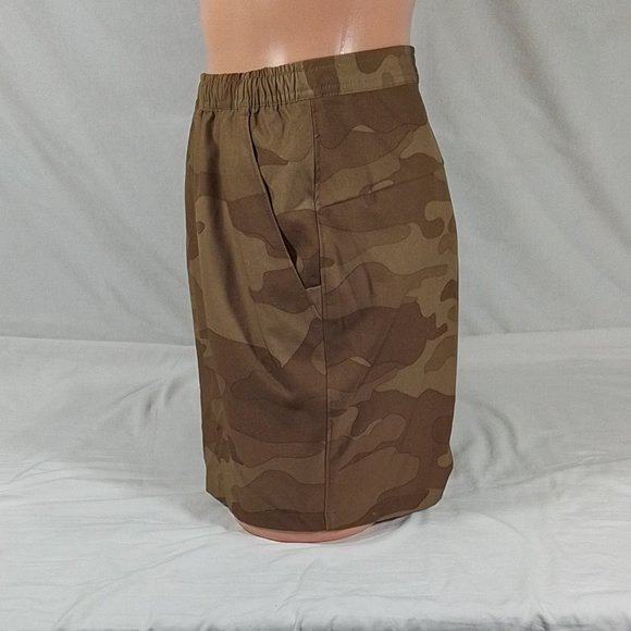 Men's Alpine Design Waterways Short Camo Ermine Size XL-New with Tags - Picture 4 of 4